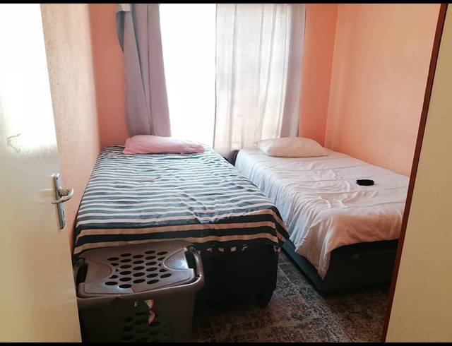 3 BEDROOM HOUSE FOR SALE IN TLHABANE WEST